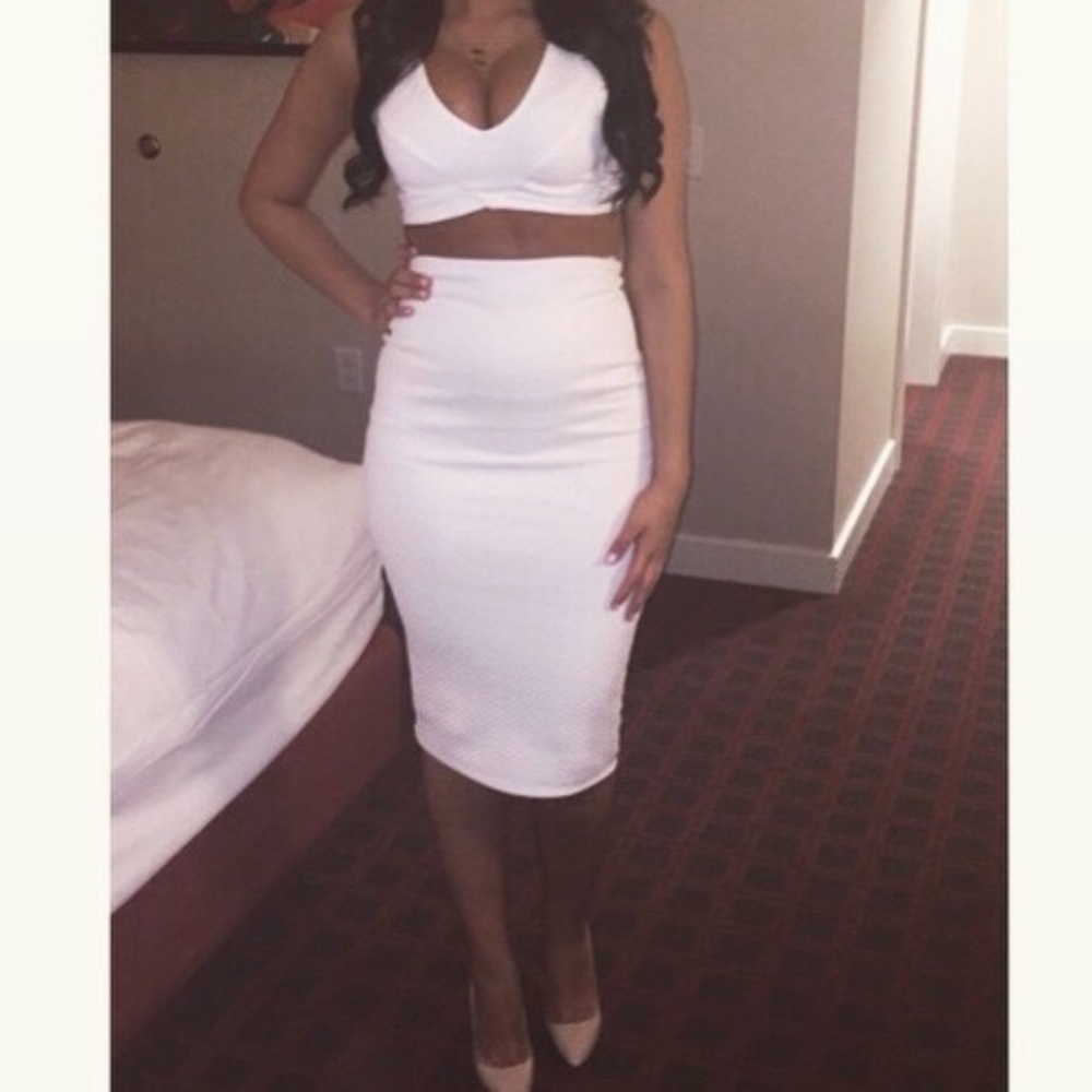 Matching separates two piece. Skirt and top